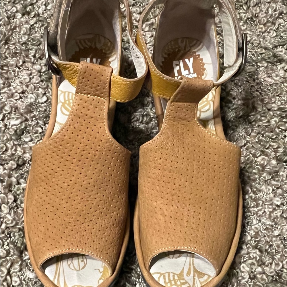 Fly London Beige and Yellow Women's Sandals